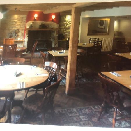 Horse&Hound Inn Broadway  Exterior foto